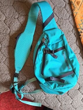 Patagonia Atom 8L Sling Pack